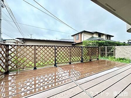 戸建顔負けの専用庭、どんなお庭にするかワクワクしますね