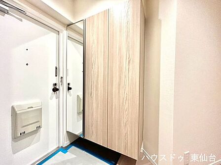 大容量の収納ボックスにゆとりのある玄関!