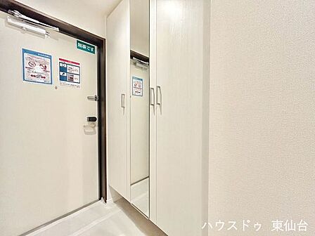 収納力のあるシューズボックス付きで、玄関まわりもすっきり快適