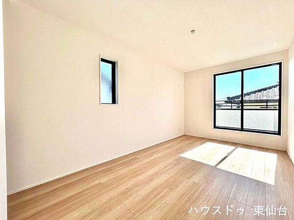 寝室を拡大表示