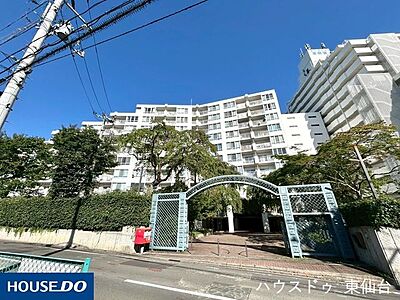 外観:とても存在感のあるマンションです! 外観:とても存在感のあるマンションです!