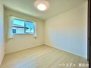 お掃除も楽々なフローリングのお部屋です♪もちろんクローゼット付きです♪