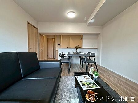 家具の配置がしやすいリビング!