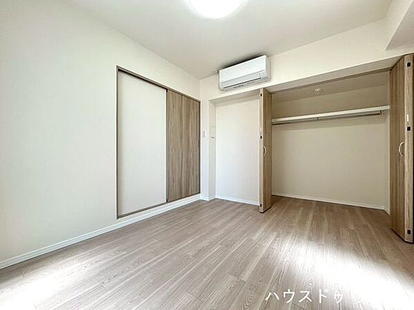 寝室