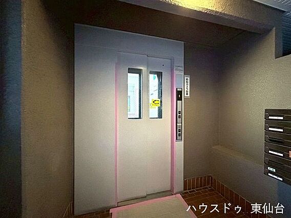 エレベータ