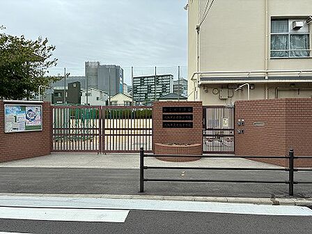 啓発小学校・中島中学校