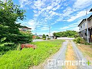 ただ『　住む　』だけじゃない！　気持ち良く住んで欲しい気持ちをこめて・・・。　お家の事、街の事、お金の事、　何でも相談して下さい！