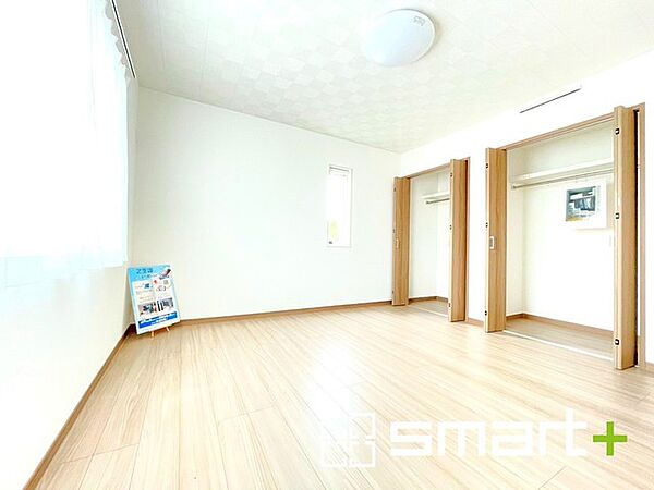 洋室を拡大表示