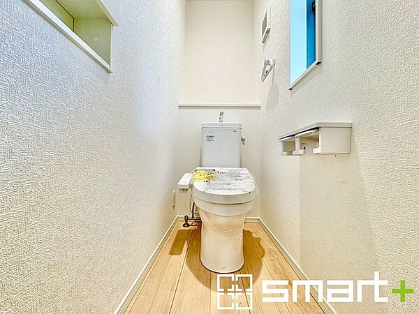 トイレを拡大表示