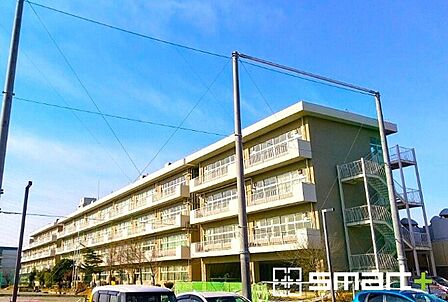 南流山第二小学校(850m)