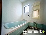 ～1日の疲れを癒す浴室～ ・ユニットバスの交換もお気軽にご相談くださいませ。 ・丸ごとでなくてもシャワーヘッドのみの交換などもお勧めしております。 