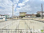～ご家族を守る「耐震等級3」～ ・住宅性能評価において「耐震等級3」を取得。地震に強い家であることが証明されております。 ・倒壊の恐れが低くなりますので、地震保険が半額になるメリットも。 