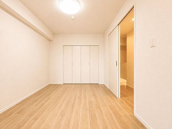 洋室を拡大表示