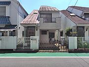 現況建物は昭和58年7月築　延床面積79.38m2の木造2階建です