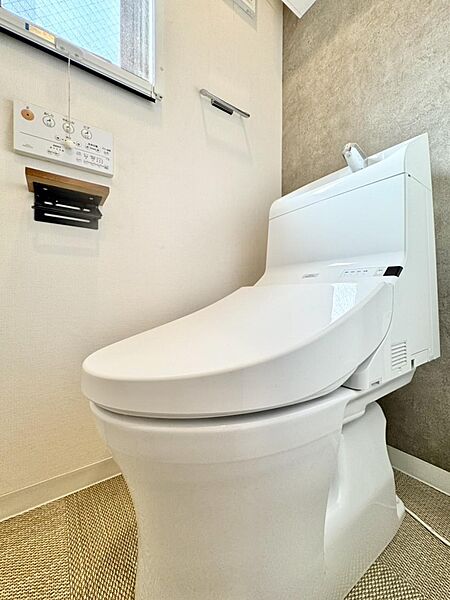 トイレを拡大表示