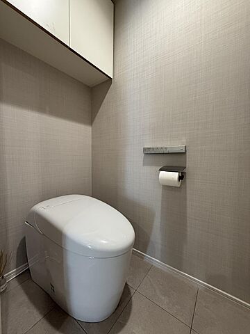 トイレ アビテ四谷大京町 3階/-