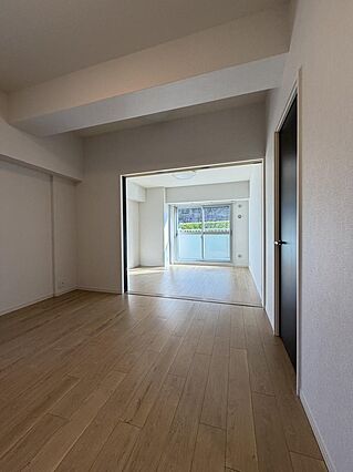 リビング/ダイ...