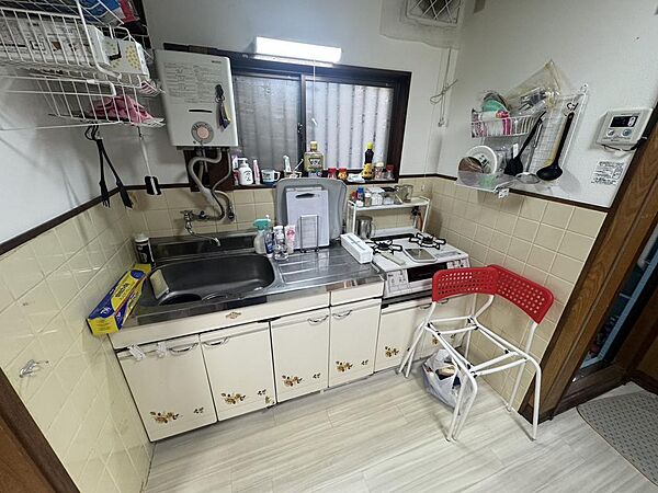 キッチンを拡大表示