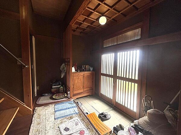 玄関