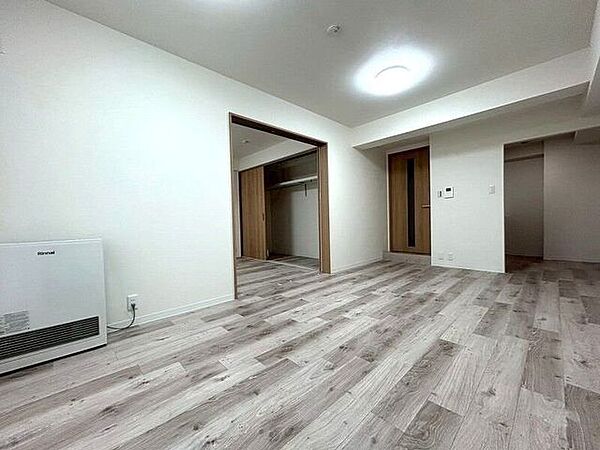 リビング/ダイニングを拡大表示