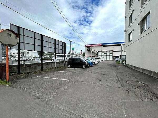 駐車場を拡大表示