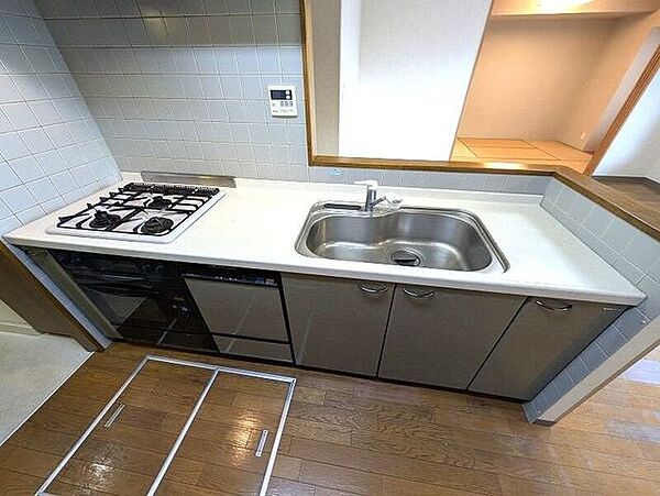 キッチンを拡大表示