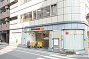 保育施設が身近に。忙しい朝の送り迎えにもゆとりが生まれる距離感です。