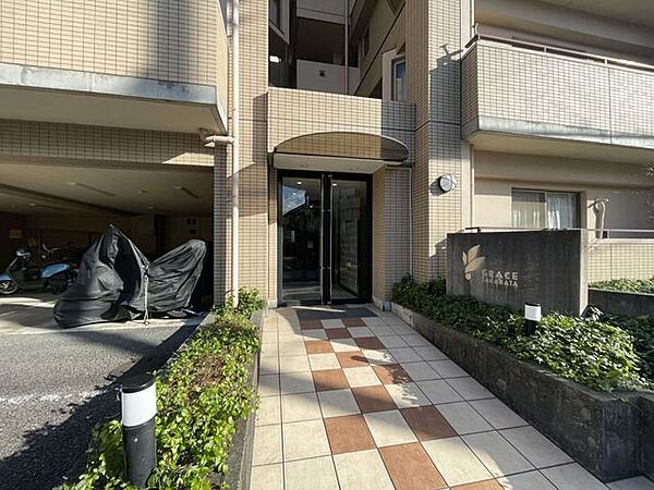 エントランス