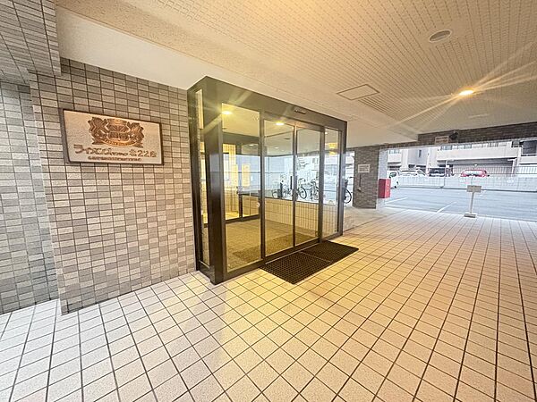 エントランスを拡大表示