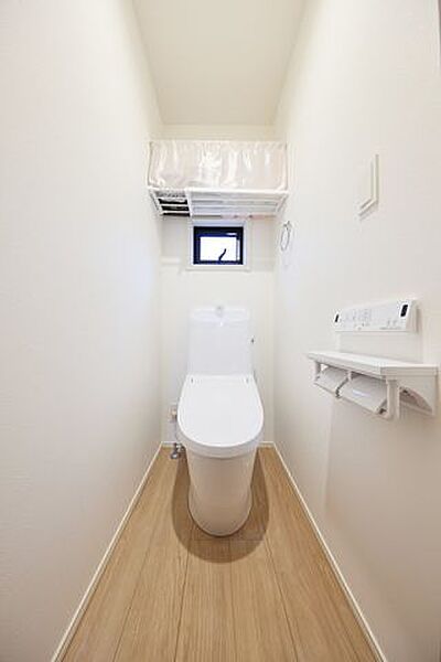 トイレを拡大表示