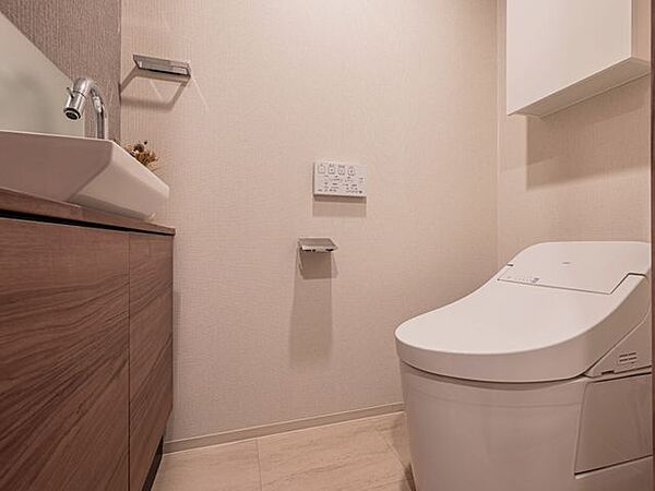 トイレを拡大表示