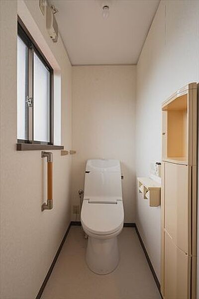 トイレを拡大表示
