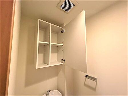 トイレ収納