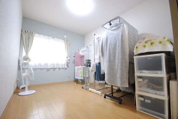 洋室を拡大表示