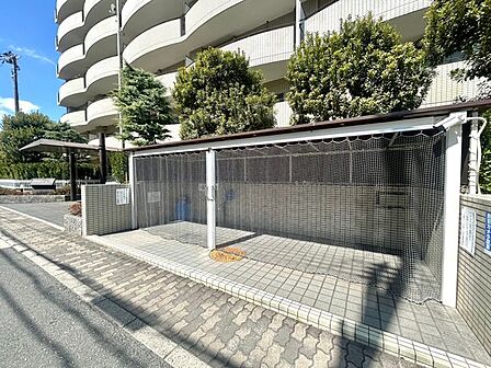 ゴミステーション