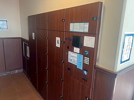 宅配BOXがあるので再配達を頼む煩わしさが無くなります!
