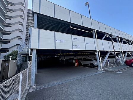 駐車場のご入用の方は入居時にご相談ください(サイズや重量制限有)