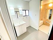 洗髪洗面化粧台新調済♪
