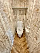 2階トイレ付きで生活至便！