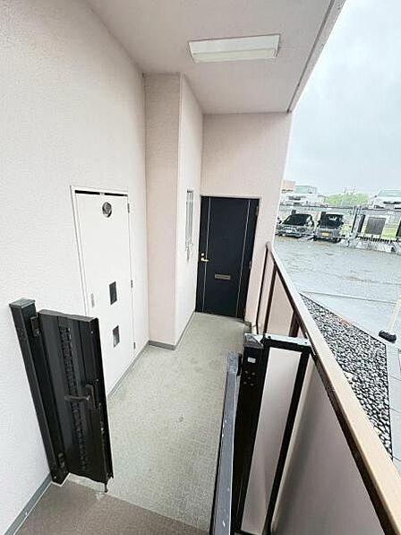専用ポーチ付きです♪