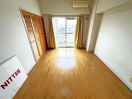 洋室です♪子供さんのお部屋にいかがですか♪