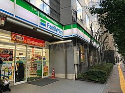 【コンビニエンスストア】ファミリーマート江戸川橋駅西店まで460ｍ