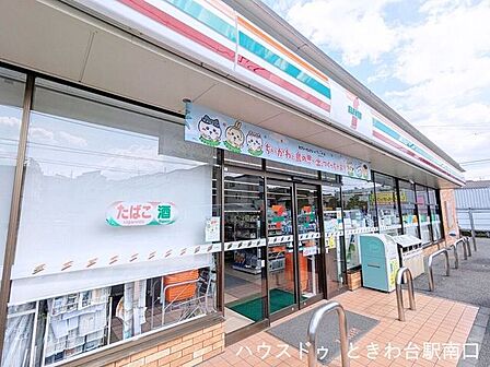 セブンイレブン板橋徳丸5丁目店セブン-イレブンは、お弁当やスイーツ、淹れたてコーヒーなど豊富な品揃えが魅力です。タバコやお酒も取り扱っており、24時間いつでも皆様の生活をサポートします。 260m