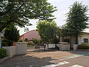蕨市立中央東小学校（390m）