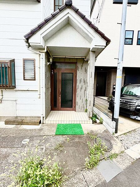 玄関を拡大表示