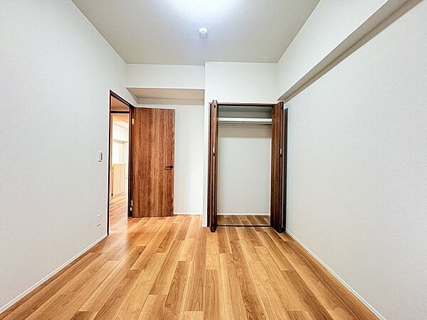 洋室を拡大表示