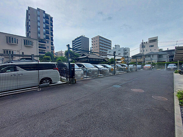 駐車場を拡大表示