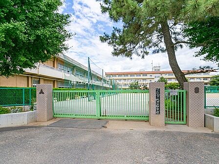 さいたま市立大砂土中学校(530m)