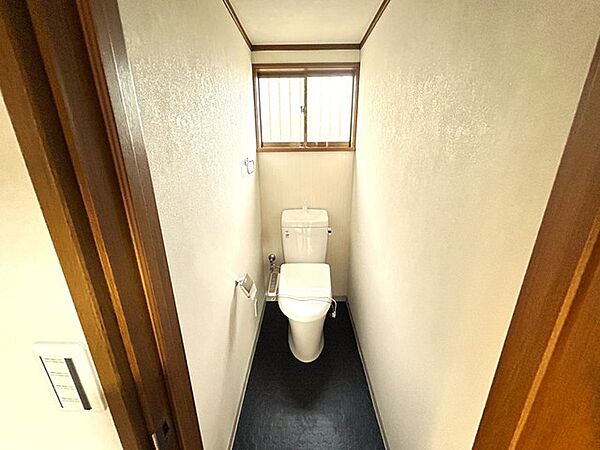トイレを拡大表示