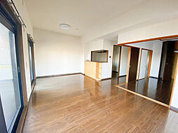 ライオンズガーデンシティ浦和 3LDKのリビング/ダイニング